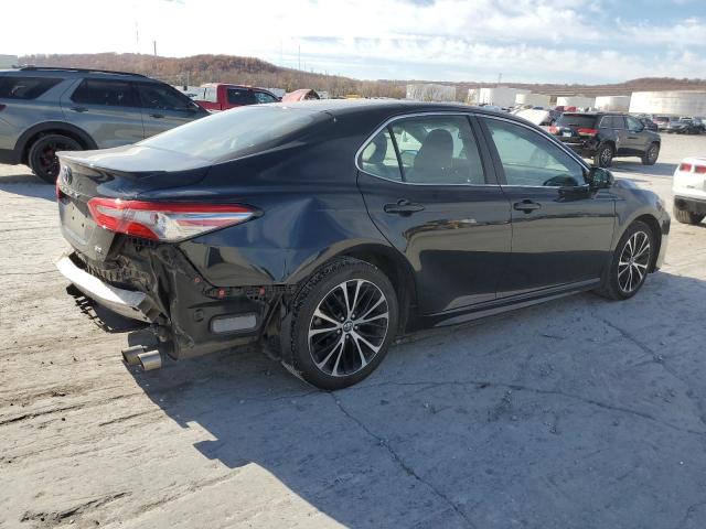 Photo 2 VIN: 4T1B11HK1JU632688 - TOYOTA CAMRY 