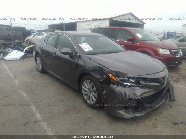 Photo 0 VIN: 4T1B11HK1JU636675 - TOYOTA CAMRY 