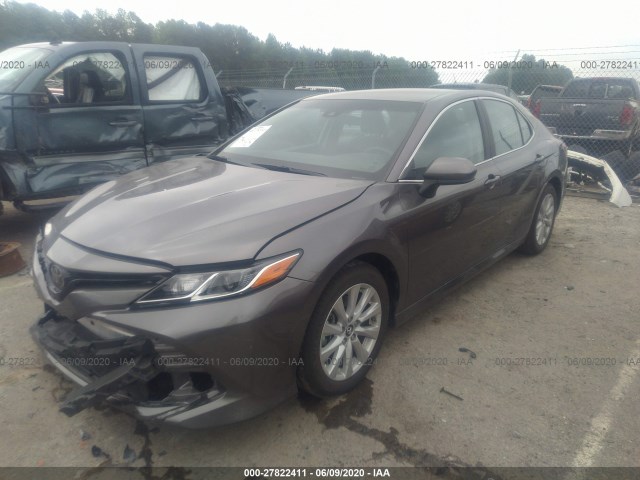 Photo 1 VIN: 4T1B11HK1JU636675 - TOYOTA CAMRY 