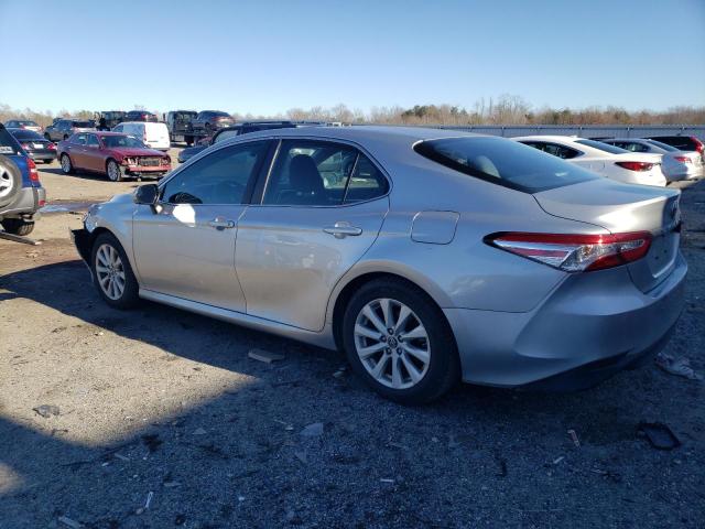 Photo 1 VIN: 4T1B11HK1JU638622 - TOYOTA CAMRY 