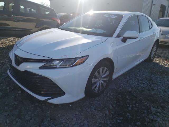 Photo 1 VIN: 4T1B11HK1JU645599 - TOYOTA CAMRY L 