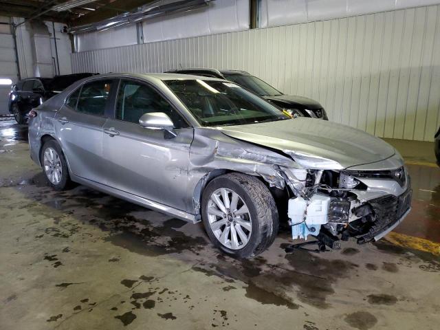 Photo 3 VIN: 4T1B11HK1JU652441 - TOYOTA CAMRY 