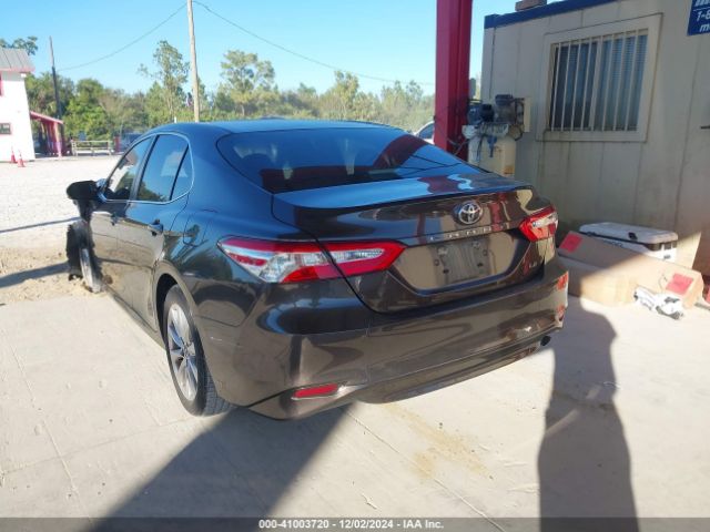 Photo 2 VIN: 4T1B11HK1JU652715 - TOYOTA CAMRY 