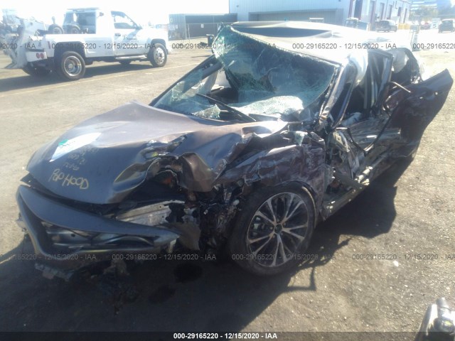 Photo 1 VIN: 4T1B11HK1JU660748 - TOYOTA CAMRY 