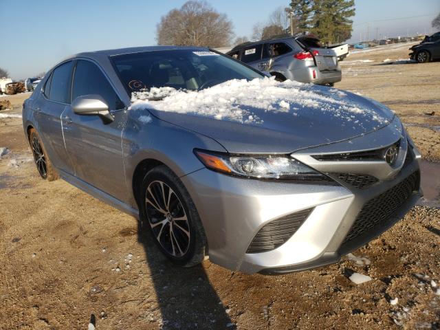 Photo 0 VIN: 4T1B11HK1JU670809 - TOYOTA CAMRY L 