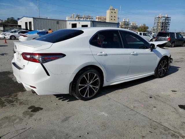 Photo 2 VIN: 4T1B11HK1JU674892 - TOYOTA CAMRY L 