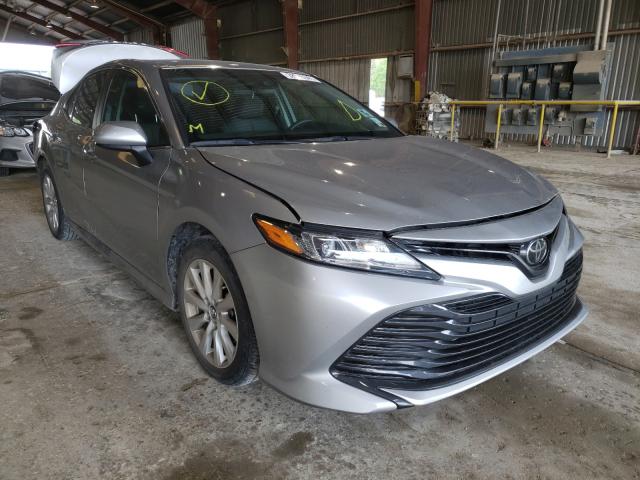 Photo 0 VIN: 4T1B11HK1JU678747 - TOYOTA CAMRY L 