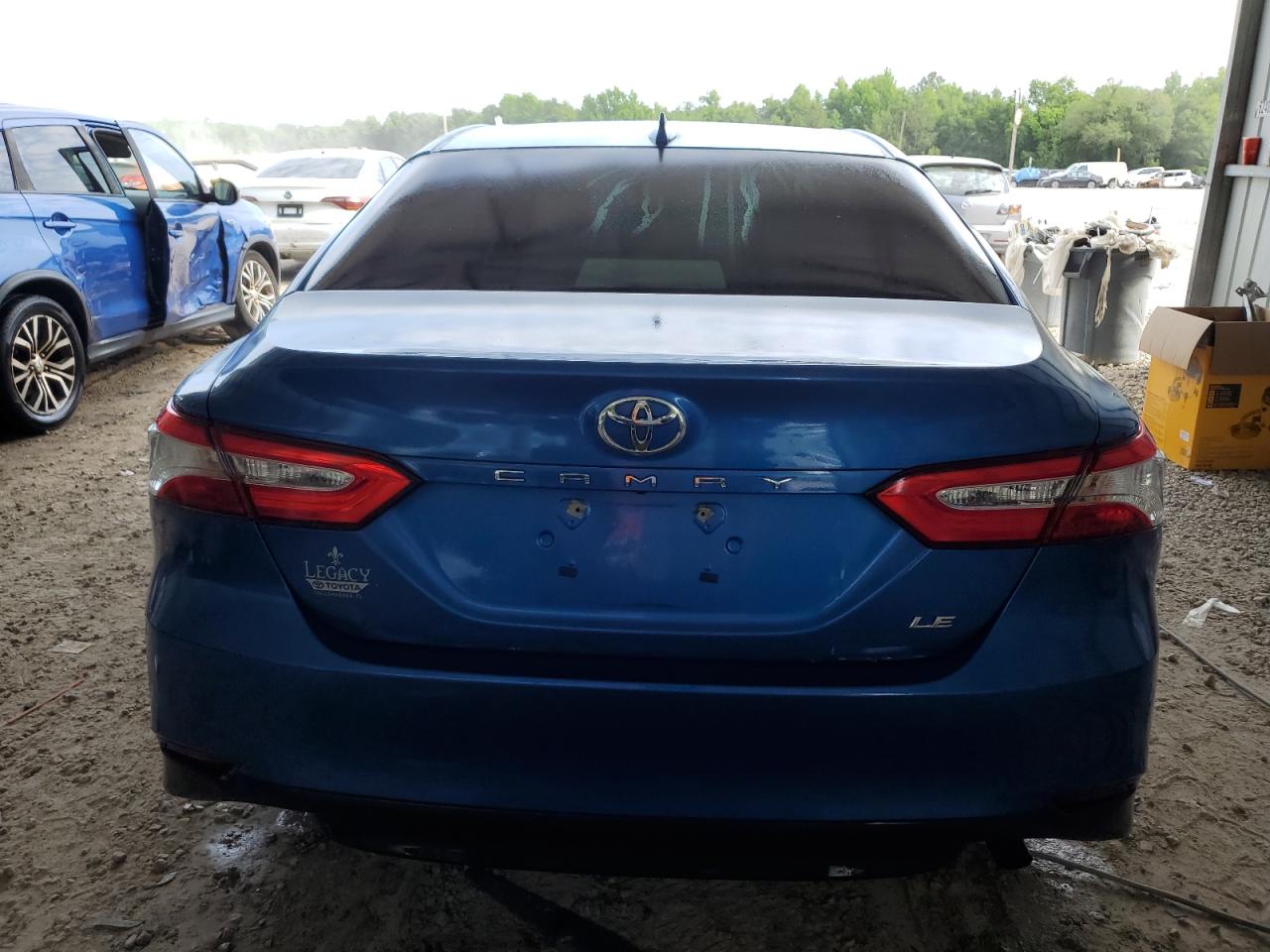 Photo 5 VIN: 4T1B11HK1KU184387 - TOYOTA CAMRY 