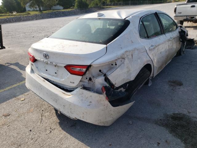 Photo 3 VIN: 4T1B11HK1KU185085 - TOYOTA CAMRY L 