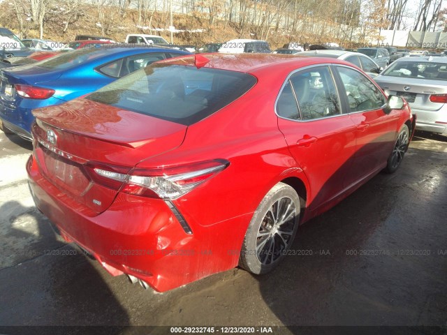 Photo 3 VIN: 4T1B11HK1KU218957 - TOYOTA CAMRY 