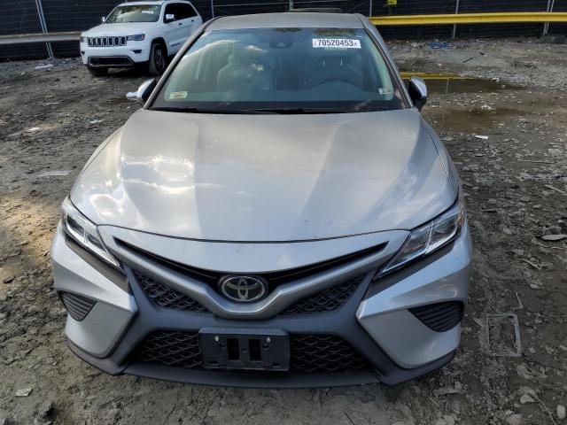 Photo 4 VIN: 4T1B11HK1KU225939 - TOYOTA CAMRY 