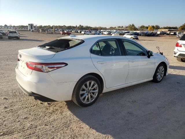 Photo 2 VIN: 4T1B11HK1KU243051 - TOYOTA CAMRY 