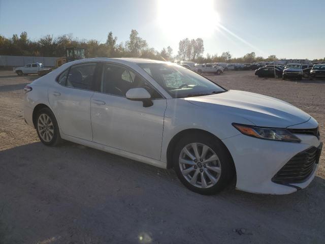 Photo 3 VIN: 4T1B11HK1KU243051 - TOYOTA CAMRY 