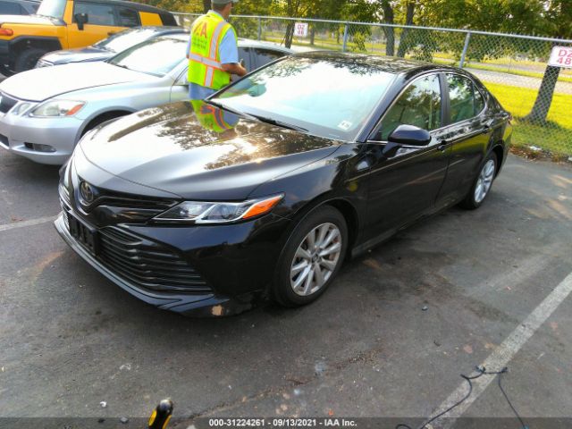 Photo 1 VIN: 4T1B11HK1KU262232 - TOYOTA CAMRY 