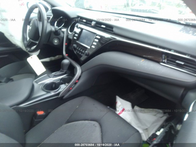 Photo 4 VIN: 4T1B11HK1KU266250 - TOYOTA CAMRY 