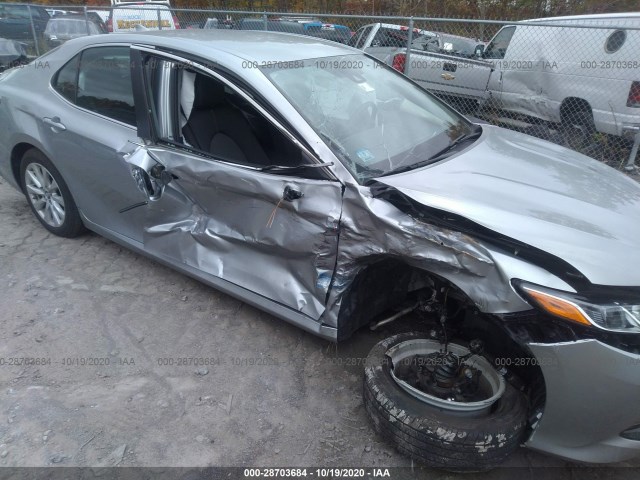 Photo 5 VIN: 4T1B11HK1KU266250 - TOYOTA CAMRY 