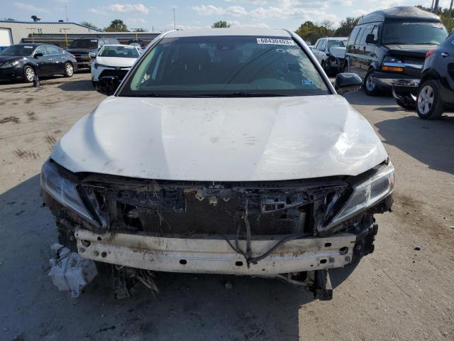 Photo 4 VIN: 4T1B11HK1KU268998 - TOYOTA CAMRY 