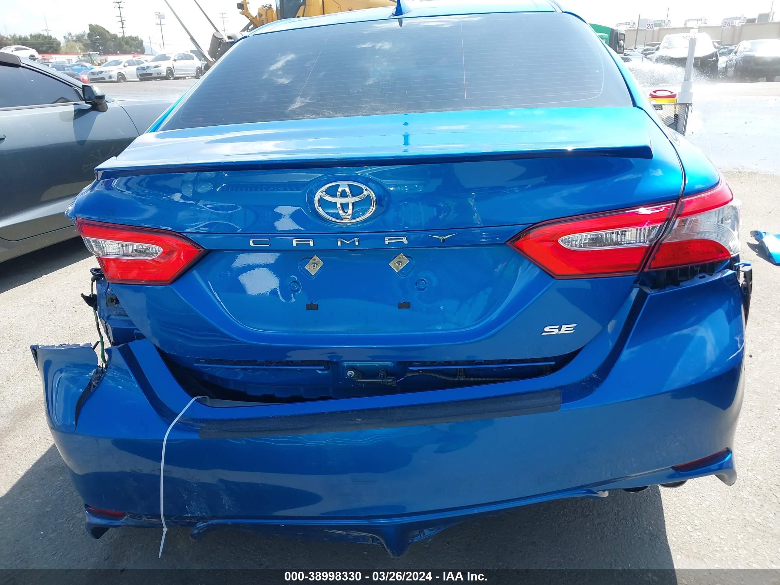 Photo 15 VIN: 4T1B11HK1KU272453 - TOYOTA CAMRY 