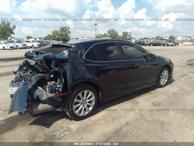 Photo 3 VIN: 4T1B11HK1KU281184 - TOYOTA CAMRY 