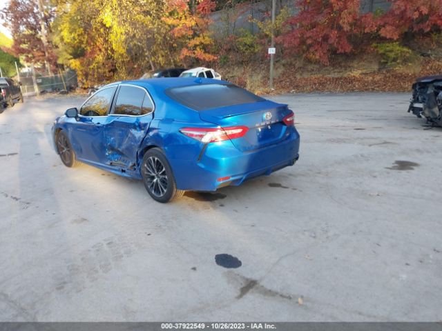 Photo 2 VIN: 4T1B11HK1KU297613 - TOYOTA CAMRY 