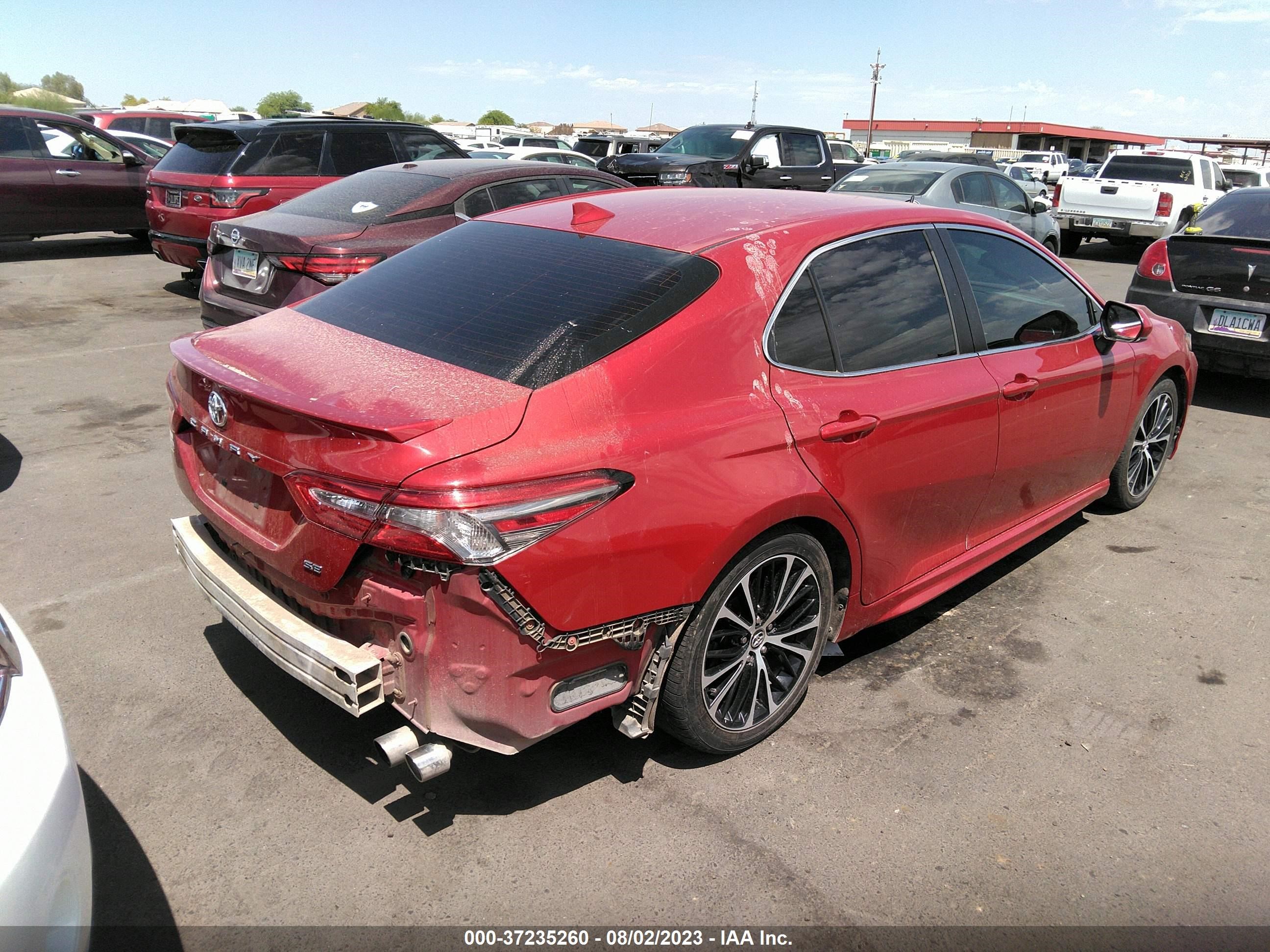 Photo 3 VIN: 4T1B11HK1KU298227 - TOYOTA CAMRY 