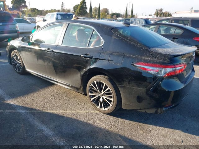 Photo 2 VIN: 4T1B11HK1KU692455 - TOYOTA CAMRY 