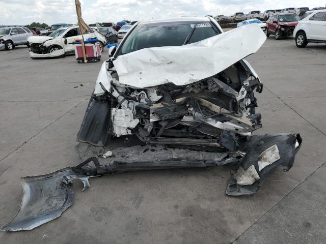 Photo 4 VIN: 4T1B11HK1KU693282 - TOYOTA CAMRY L 