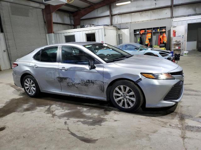 Photo 3 VIN: 4T1B11HK1KU711067 - TOYOTA CAMRY 