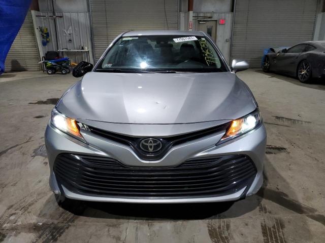 Photo 4 VIN: 4T1B11HK1KU711067 - TOYOTA CAMRY 