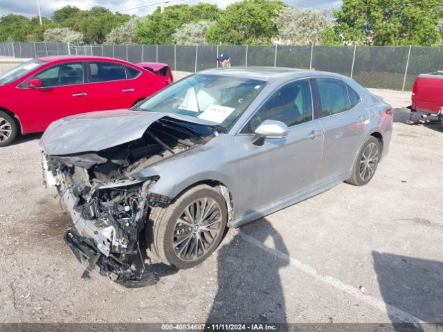 Photo 1 VIN: 4T1B11HK1KU713160 - TOYOTA CAMRY 