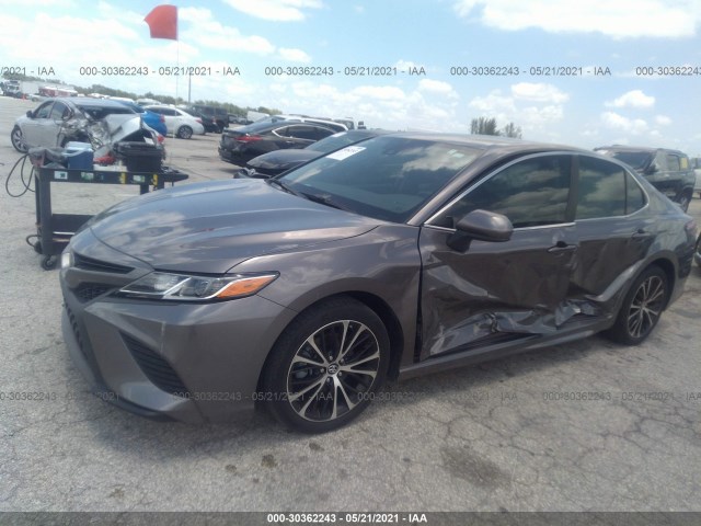 Photo 1 VIN: 4T1B11HK1KU725793 - TOYOTA CAMRY 