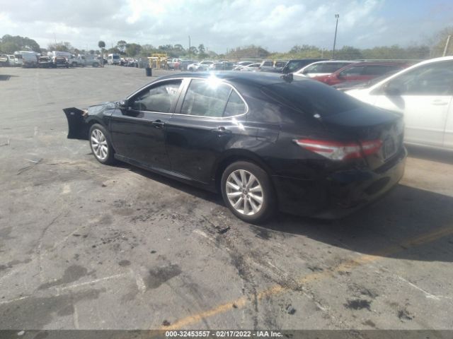 Photo 2 VIN: 4T1B11HK1KU740424 - TOYOTA CAMRY 