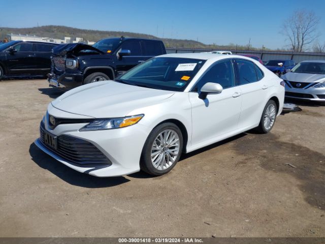 Photo 1 VIN: 4T1B11HK1KU745946 - TOYOTA CAMRY 