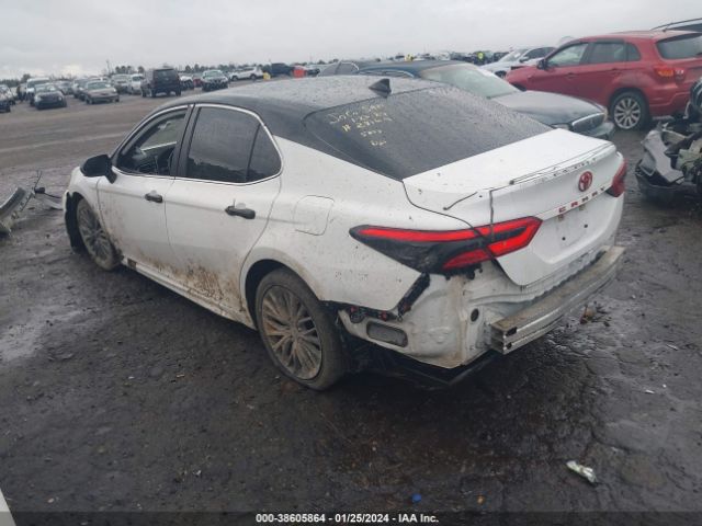 Photo 2 VIN: 4T1B11HK1KU755893 - TOYOTA CAMRY 