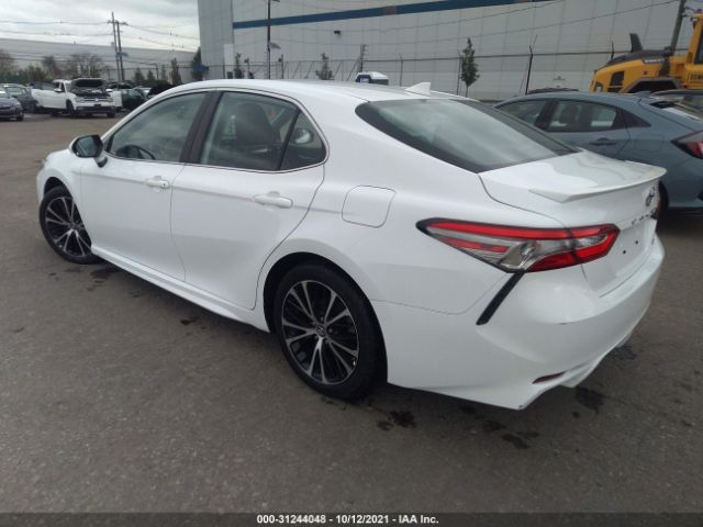 Photo 2 VIN: 4T1B11HK1KU780261 - TOYOTA CAMRY 