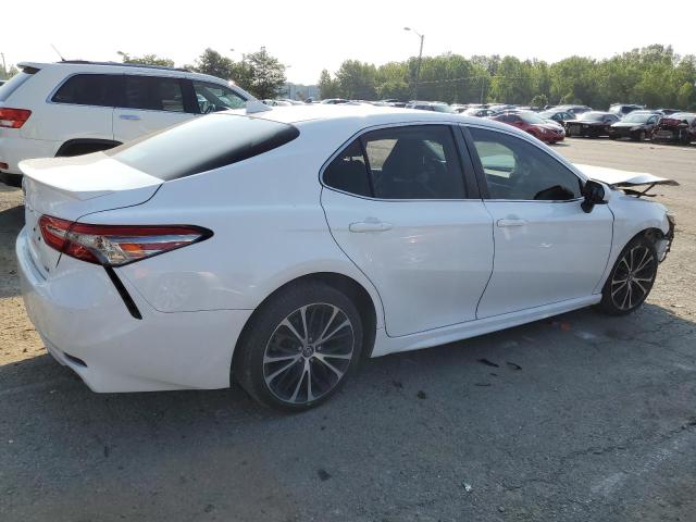 Photo 2 VIN: 4T1B11HK1KU782026 - TOYOTA CAMRY L 