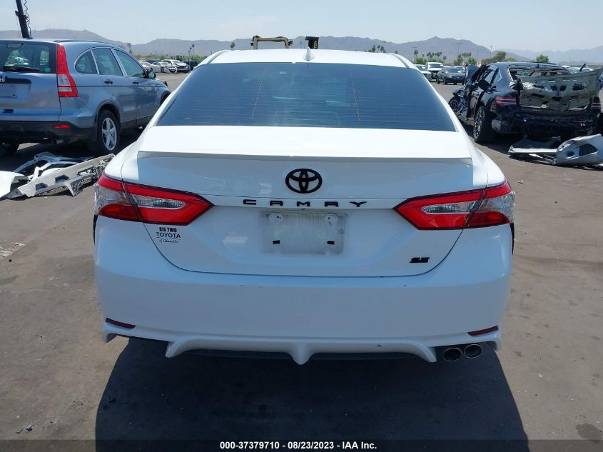 Photo 16 VIN: 4T1B11HK1KU783452 - TOYOTA CAMRY 