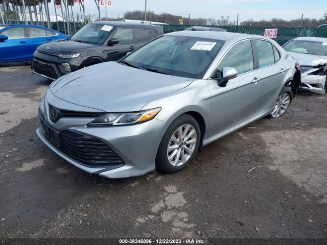 Photo 1 VIN: 4T1B11HK1KU802310 - TOYOTA CAMRY 