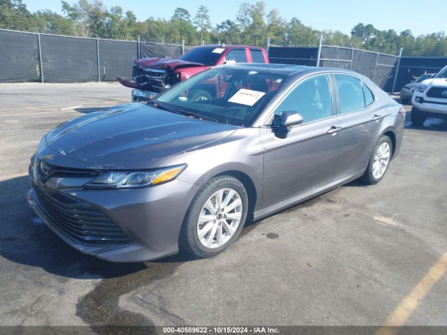 Photo 1 VIN: 4T1B11HK1KU818832 - TOYOTA CAMRY 