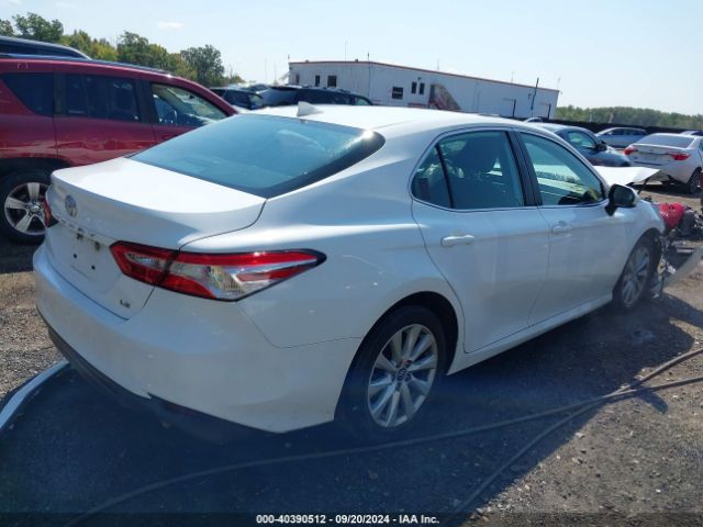 Photo 3 VIN: 4T1B11HK1KU823299 - TOYOTA CAMRY 