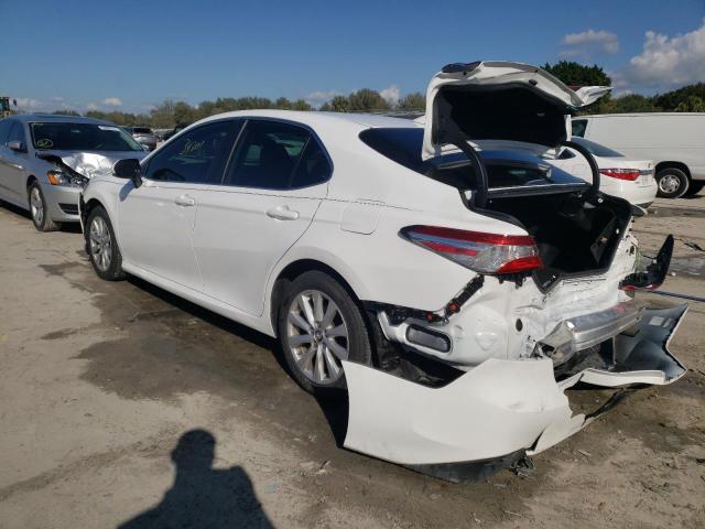 Photo 2 VIN: 4T1B11HK1KU827269 - TOYOTA CAMRY L 