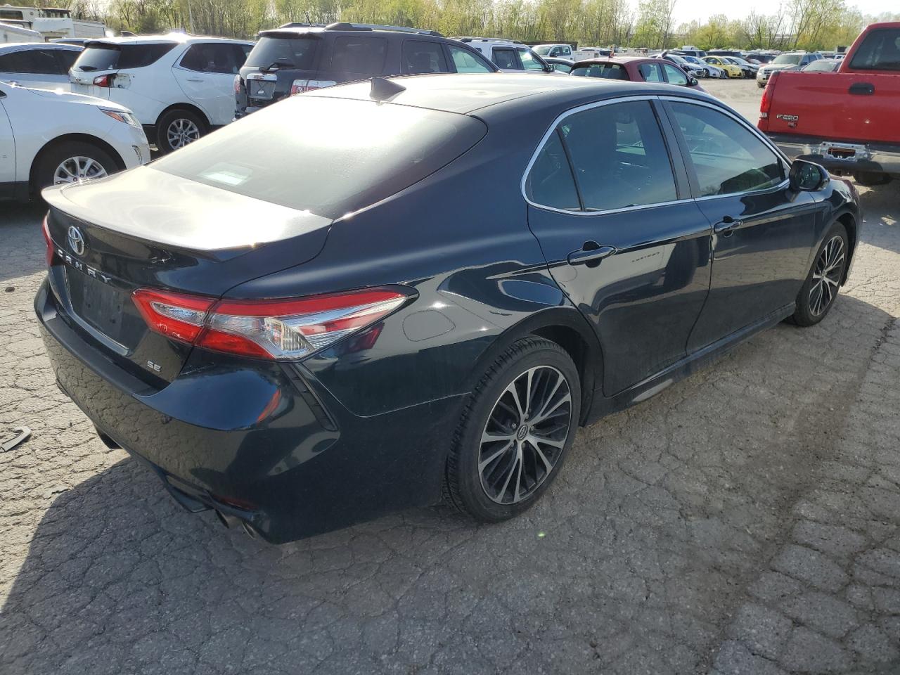 Photo 2 VIN: 4T1B11HK1KU847957 - TOYOTA CAMRY 