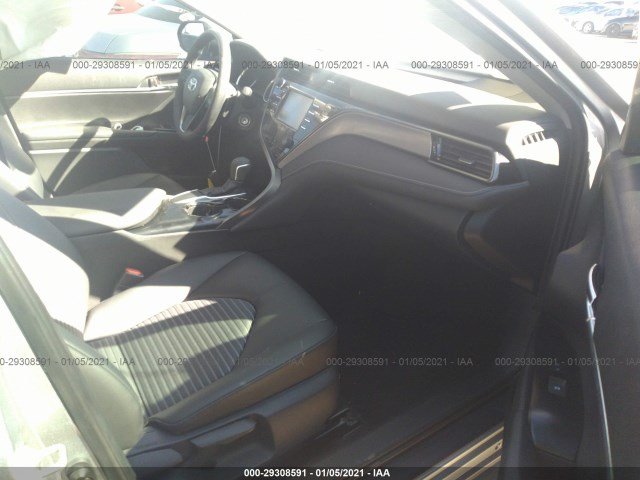 Photo 4 VIN: 4T1B11HK1KU851670 - TOYOTA CAMRY 