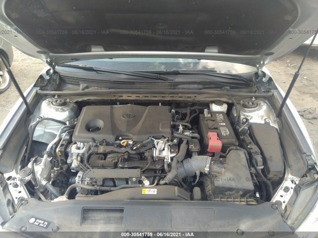 Photo 9 VIN: 4T1B11HK2JU016823 - TOYOTA CAMRY 