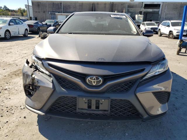 Photo 4 VIN: 4T1B11HK2JU023044 - TOYOTA CAMRY L 