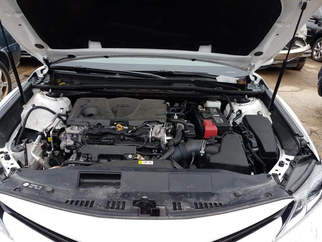 Photo 6 VIN: 4T1B11HK2JU024422 - TOYOTA CAMRY L 