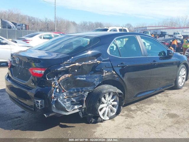 Photo 5 VIN: 4T1B11HK2JU025070 - TOYOTA CAMRY 