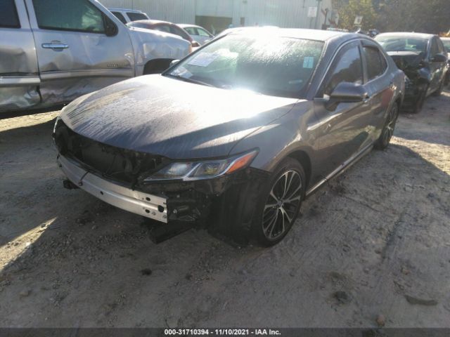 Photo 1 VIN: 4T1B11HK2JU037901 - TOYOTA CAMRY 