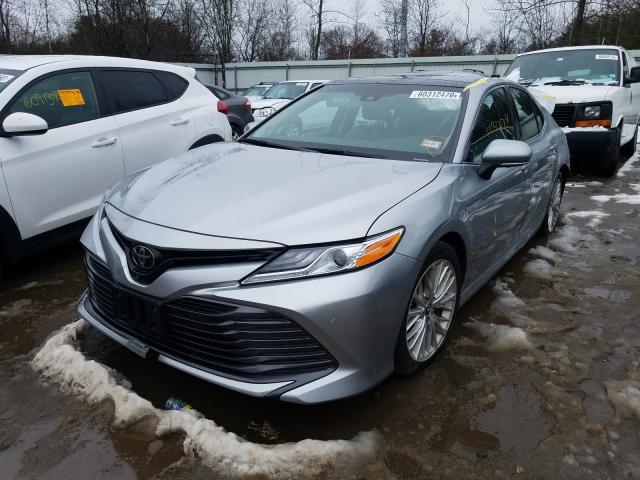 Photo 1 VIN: 4T1B11HK2JU042189 - TOYOTA CAMRY L 