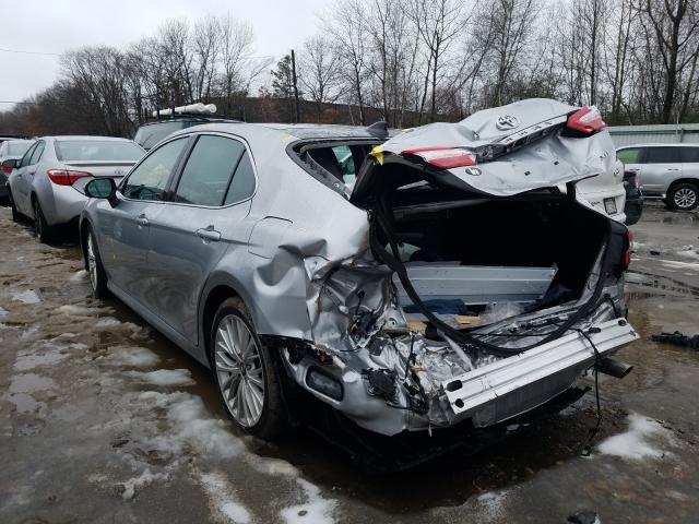 Photo 2 VIN: 4T1B11HK2JU042189 - TOYOTA CAMRY L 